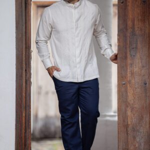 Guayabera Cuello Neru Color Marfil Linaje Artesanal