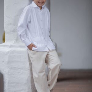 Guayabera Blanca para Niño Puntadas del Tiempo