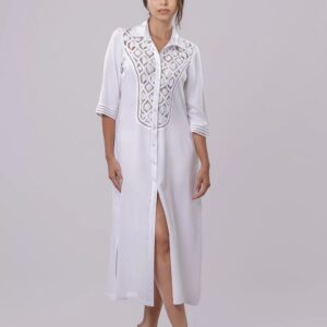 CAFTÁN BLANCO MANGA 3/4,- CON SESGOS BORDADO EN PATECABRA ARAÑAS Y ABANICO