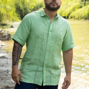 Guayabera Verde Manzana Calada Cuello de Ángel - Coleccion 2024 - Raices - FRIXIO