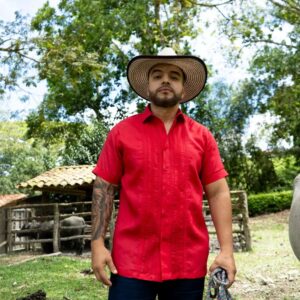 Guayabera Roja Calada Cuello Ángel- Coleccion 2024 - Raices - FRIXIO